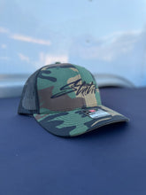 Load image into Gallery viewer, CAMO STATIK HAT!
